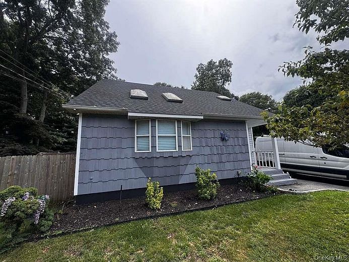 42 Breston Drive W
