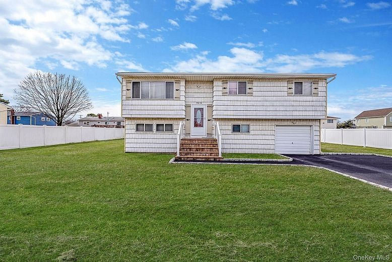 42 Centerwood Street