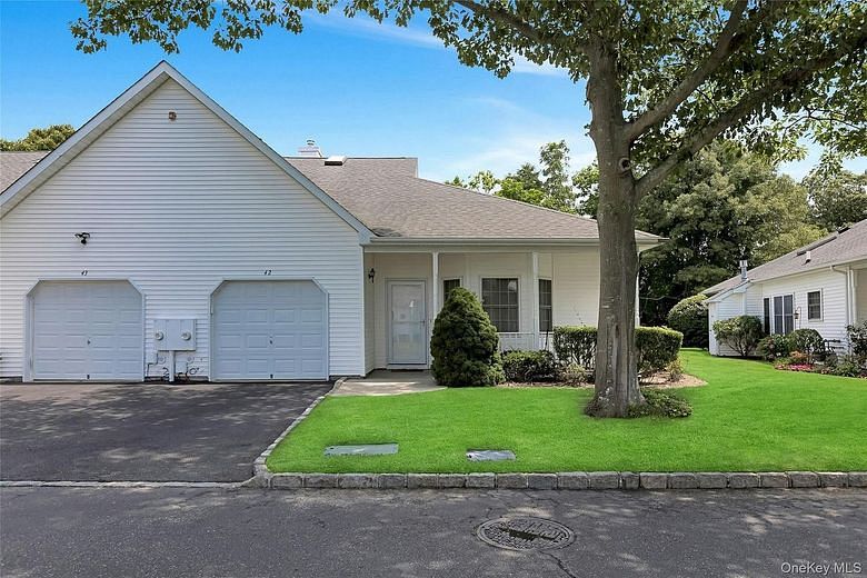 42 Oyster Cove Lane
