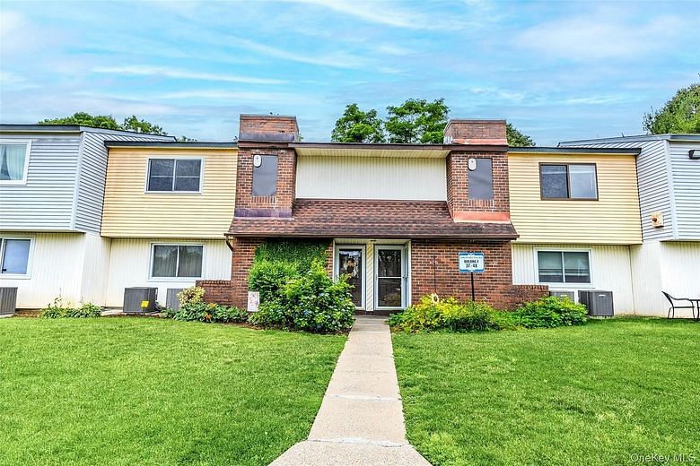 42 Pointe Circle South #0