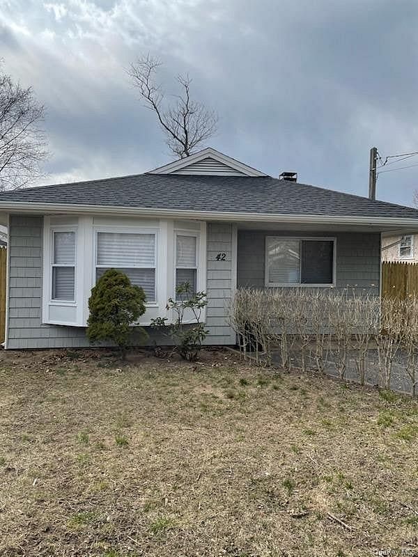 42 Vernon Avenue