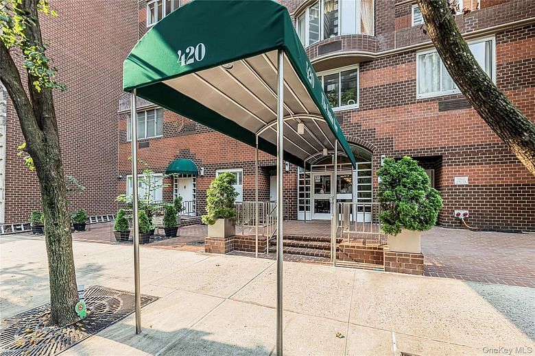 420 E 58th Street #11C