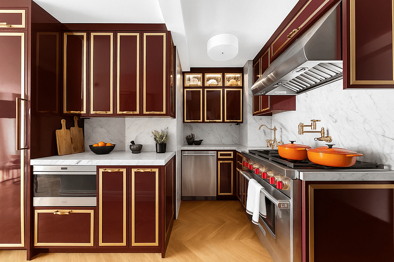 420 East 55th Street #8U