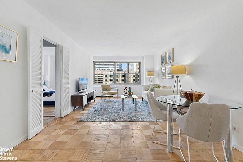 420 East 72nd Street #15D