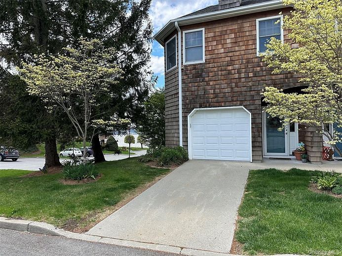 420 Half Moon Bay Drive