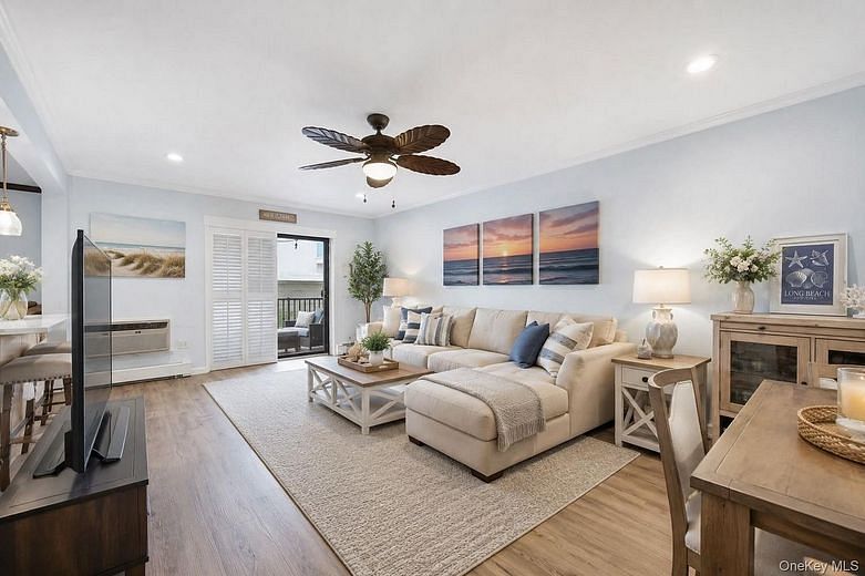 420 Shore Road #3M