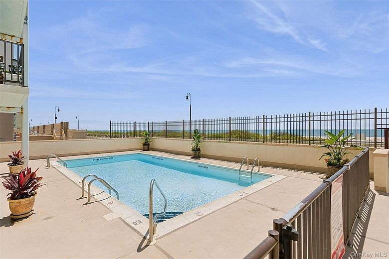 420 Shore Road #5E