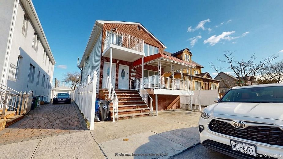 4205 Sea Gate Avenue