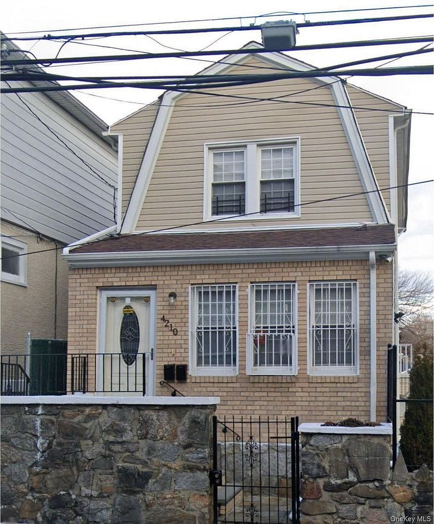 4210 Edson ave