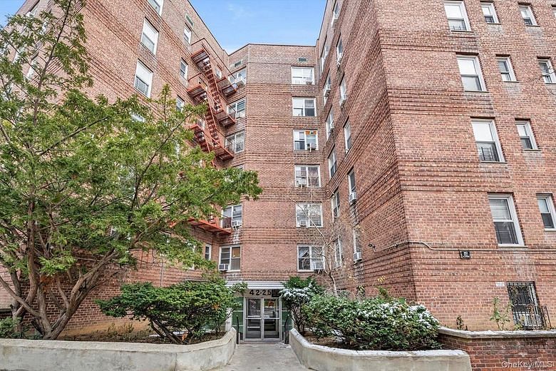 4225 80th Street #3D