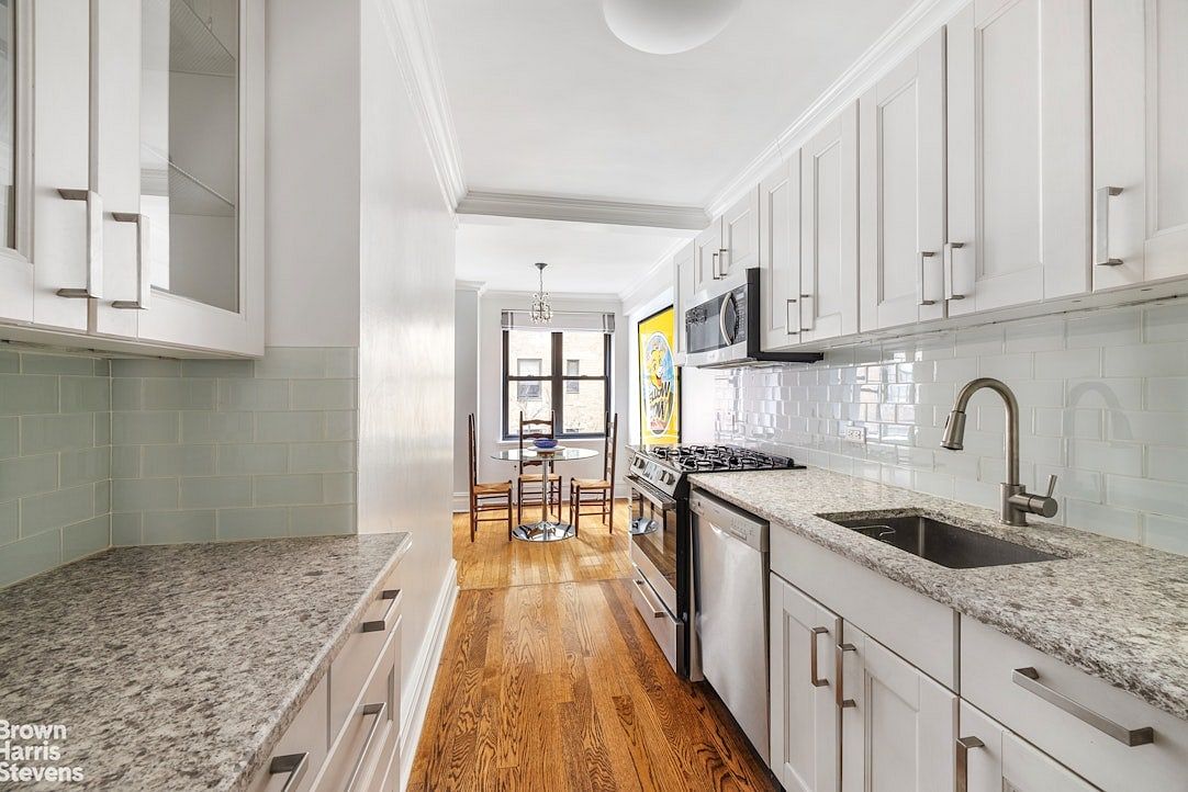 Image 1 of 13 for 424 East 52nd Street #4F in Manhattan, New York, NY, 10022