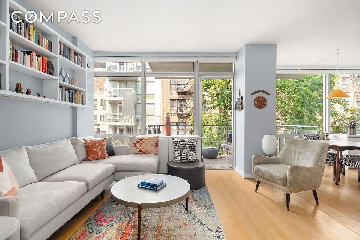 Image 1 of 14 for 425 East 13th Street #4C in Manhattan, New York, NY, 10009