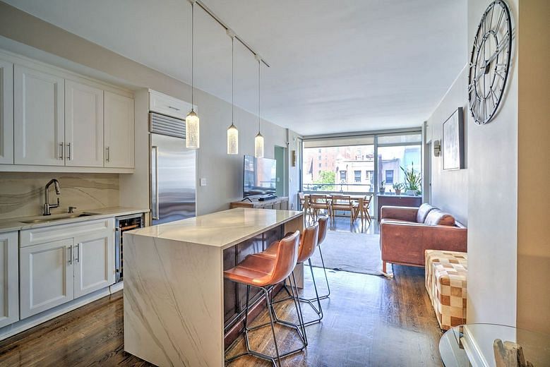 425 East 13th Street #5A