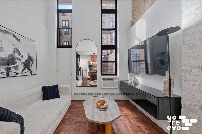 425 East 78th Street #1C