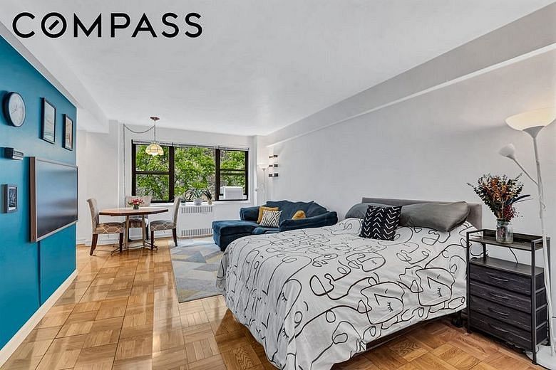 425 East 79th Street #2A