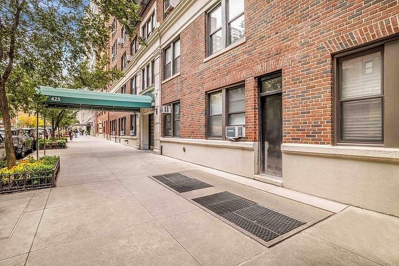 425 East 86th Street #1B/D