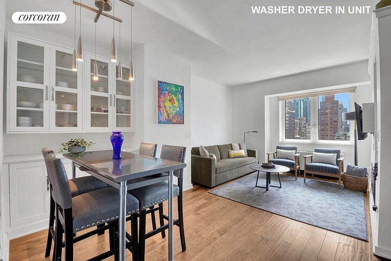 425 Fifth Avenue #26D