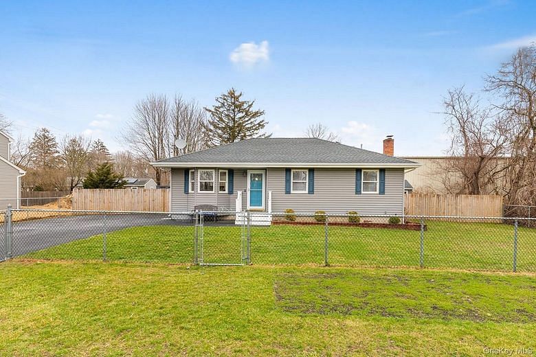 425 Macdonald Avenue