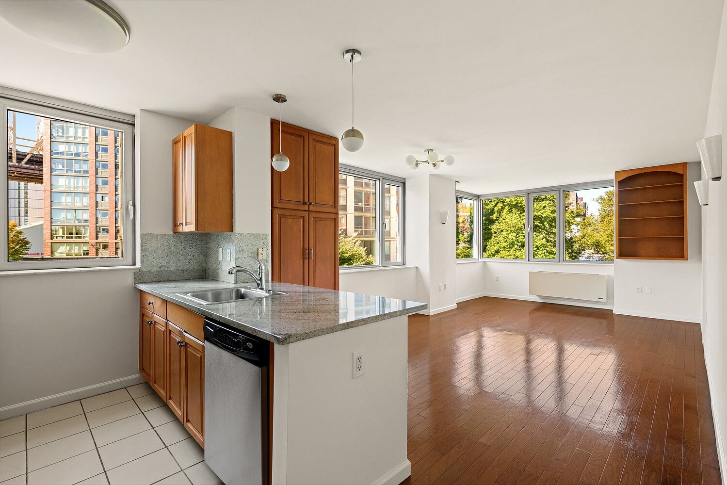 425 Main Street #3N