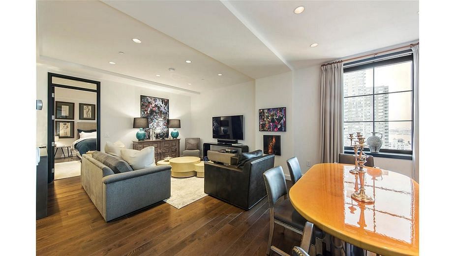 425 West 50th Street #12K