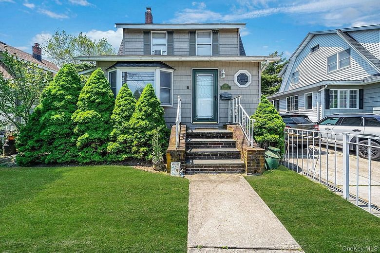 426 Midwood Avenue
