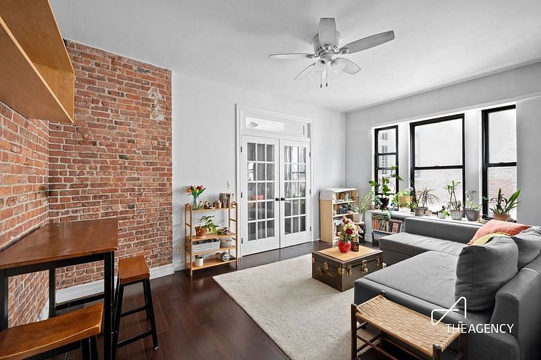 4260 Broadway #408