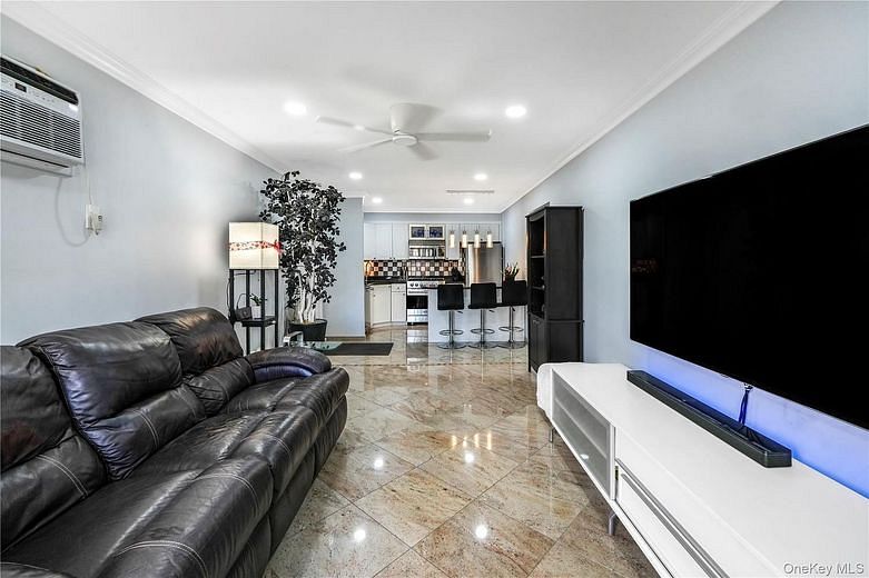 427 Schorr Drive #36A