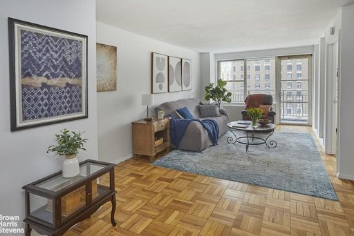 Image 1 of 19 for 201 West 70th Street #8E in Manhattan, New York, NY, 10023