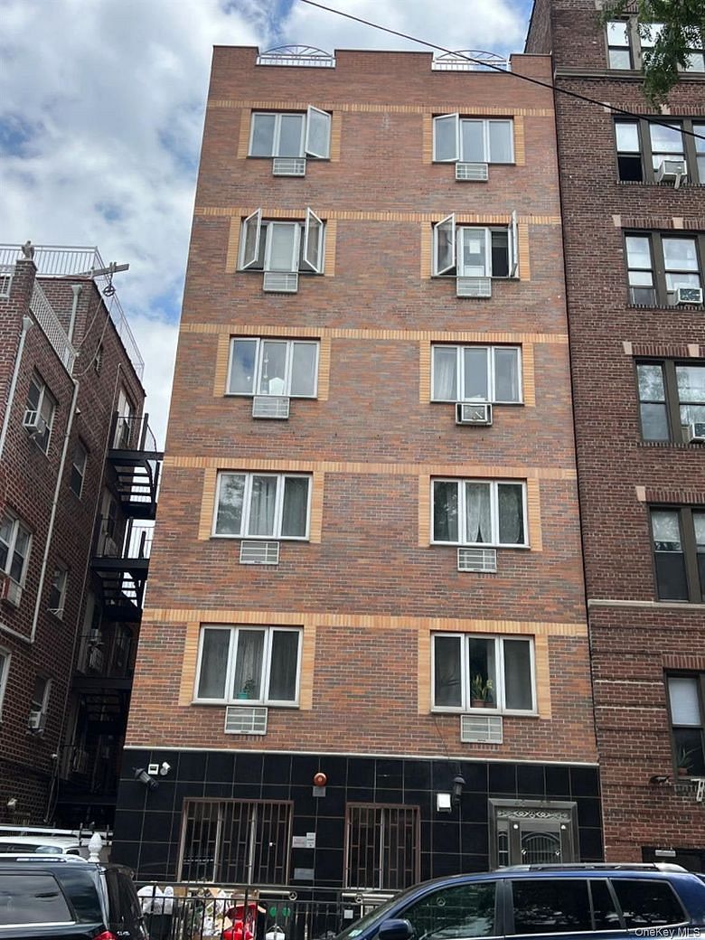 43-07 48th Street #5A