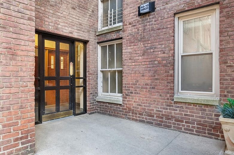 43-10 48 Avenue #1C