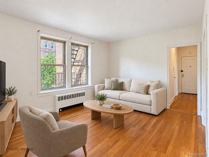43-10 48 Avenue #4o