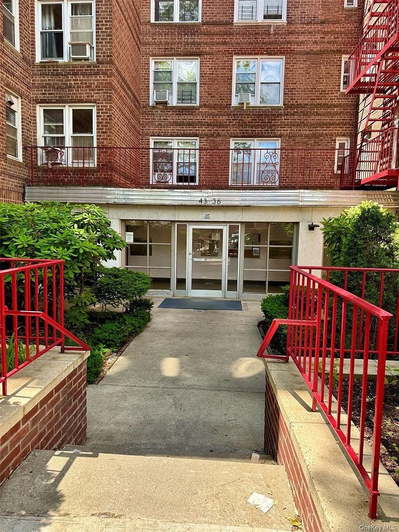 43-36 Robinson Street #3L