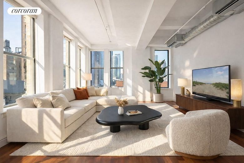 43 East 30th Street #16A
