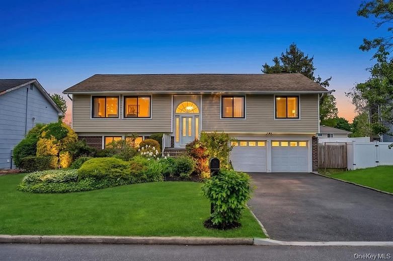 43 Hitching Post Lane