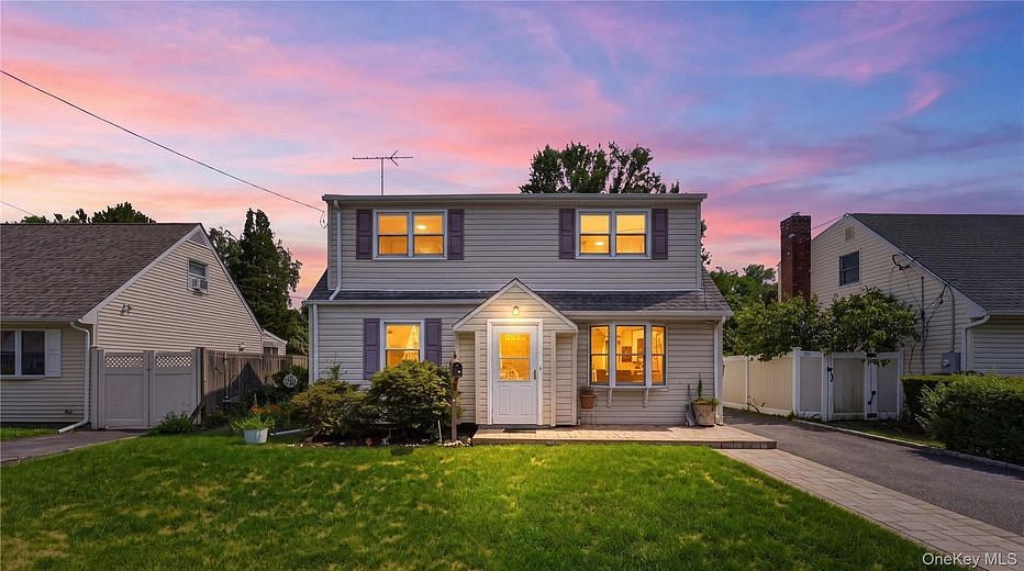 43 Nassau Avenue