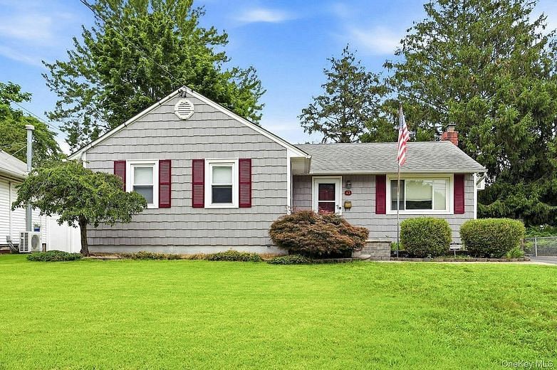 43 Tappan Avenue