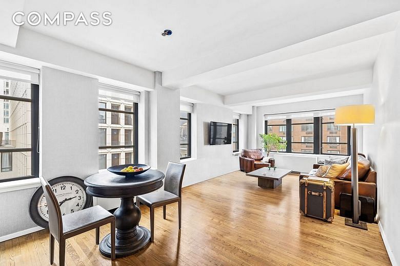 43 West 61st Street #18J