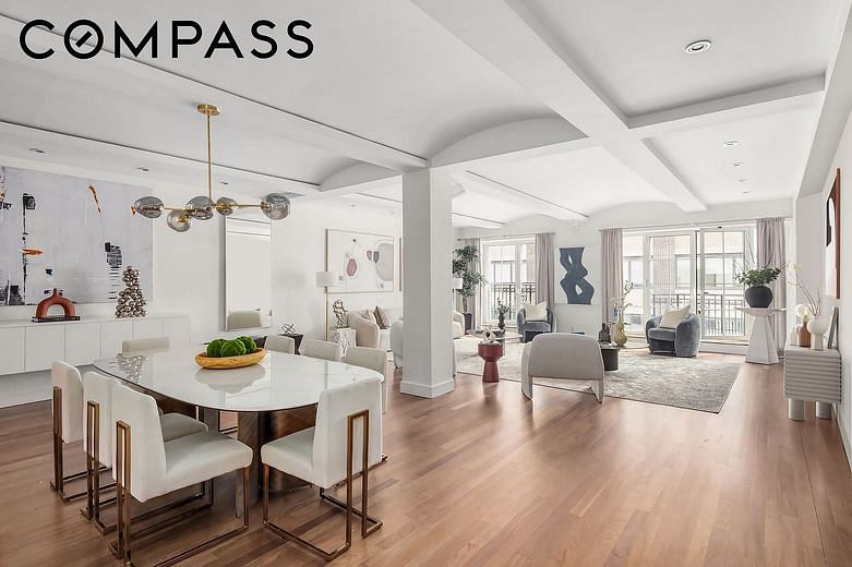 43 West 64th Street #7A