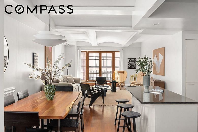 43 West 64th Street #7B