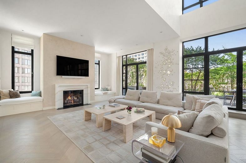 43 West 64th Street #PH10B