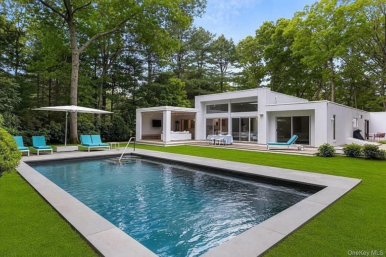 43 Westwood Drive