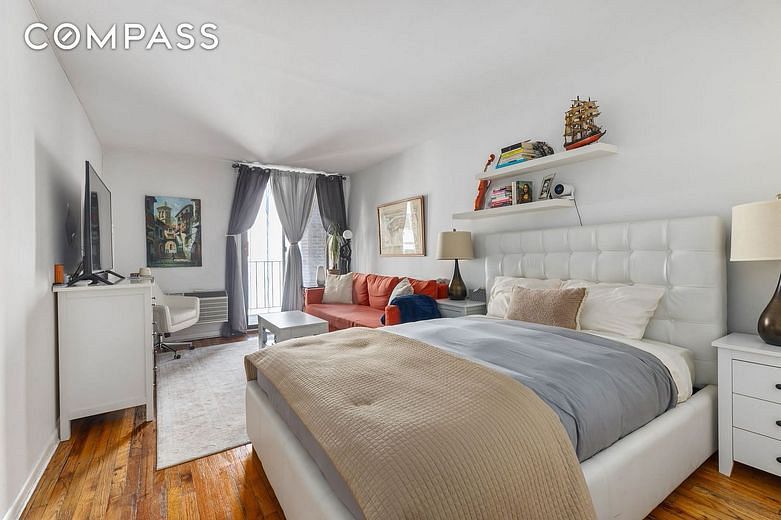 430 East 77th Street #7C