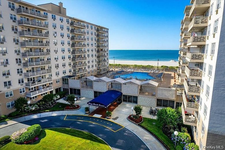 430 Shore Rd #8 H