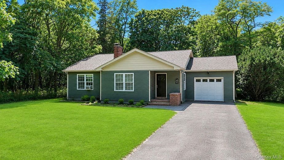 430 Yaphank Middle Island Road