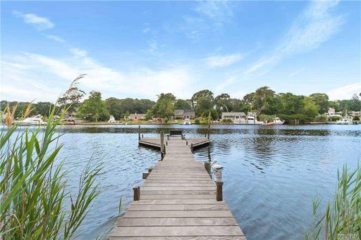 Image 1 of 27 for 72b Senix Avenue in Long Island, Center Moriches, NY, 11934