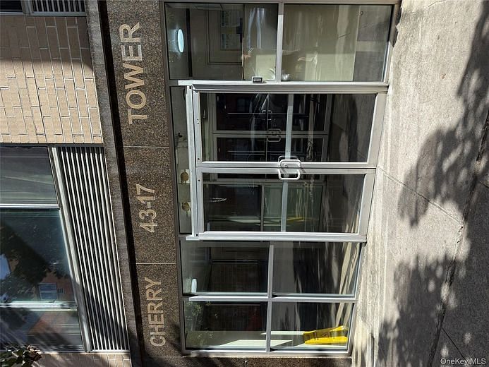 4317 Union Street #8B