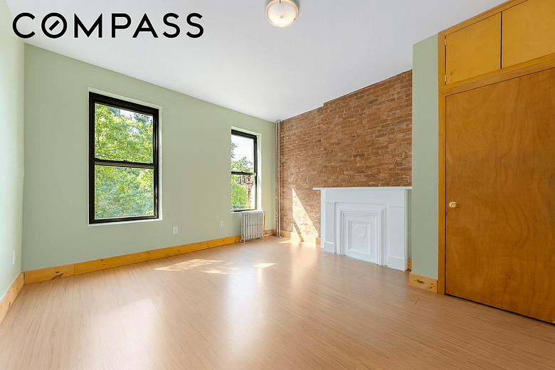 433 Dekalb Avenue