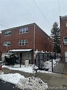 433 Howe Avenue #A