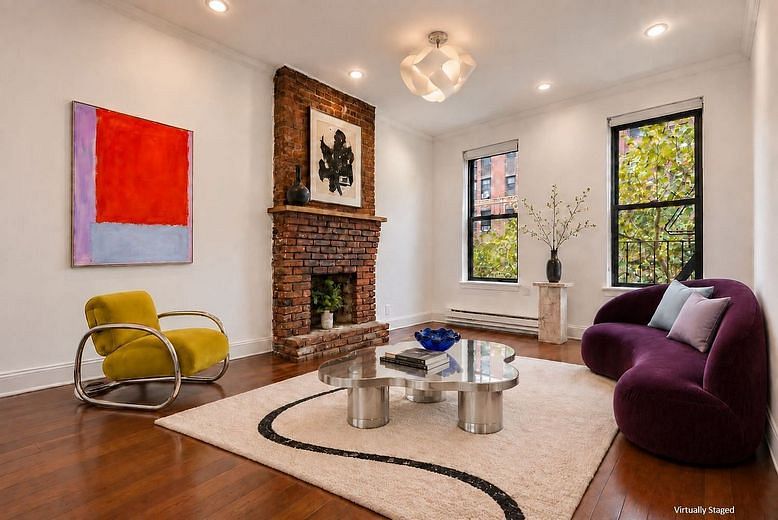 433 West 24th Street #3D