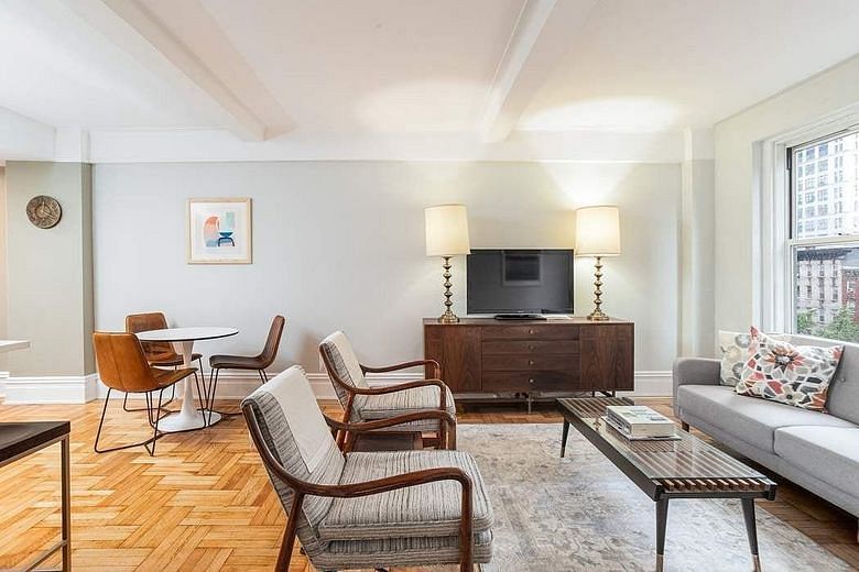 433 West 34th Street #5L